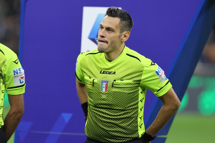 华体会体育官方网站-官方：意大利裁判组执法利物浦vs巴黎次回合，马里亚尼担任主裁
